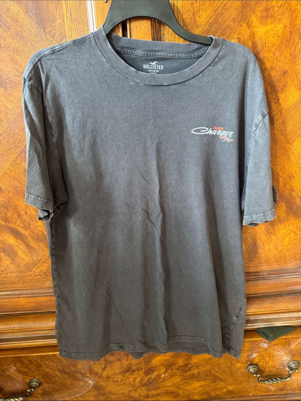 Hollister Black Short-Sleeve Crewneck “1969 Charger” Logo size Large